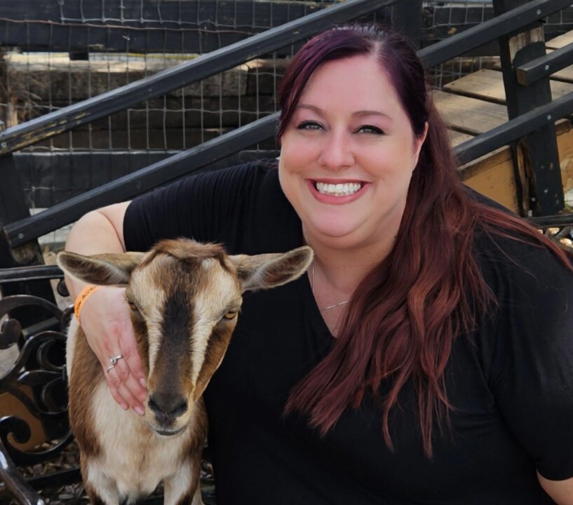 Photo of Suzy Hall