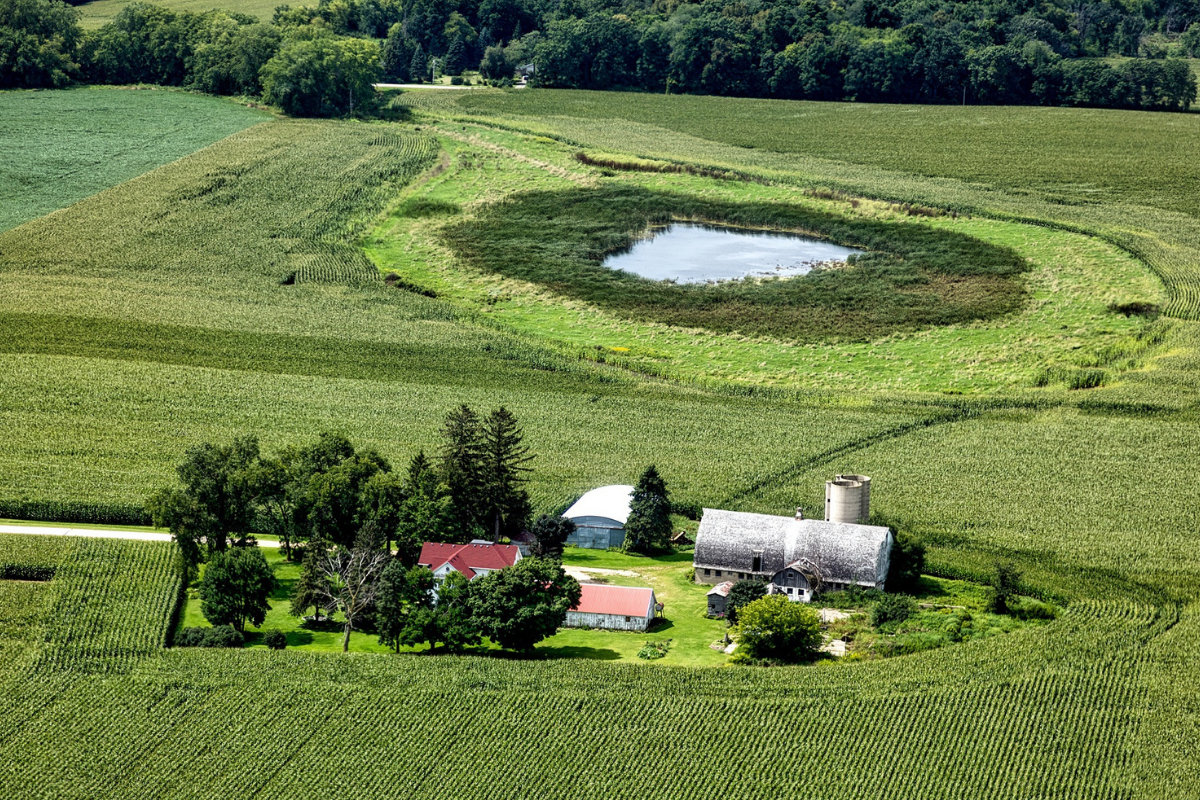 Midwest Easement Series: Zoning and Agricultural Conservation Easements (Webinar)